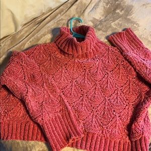 POL-crop top turtle neck sweater